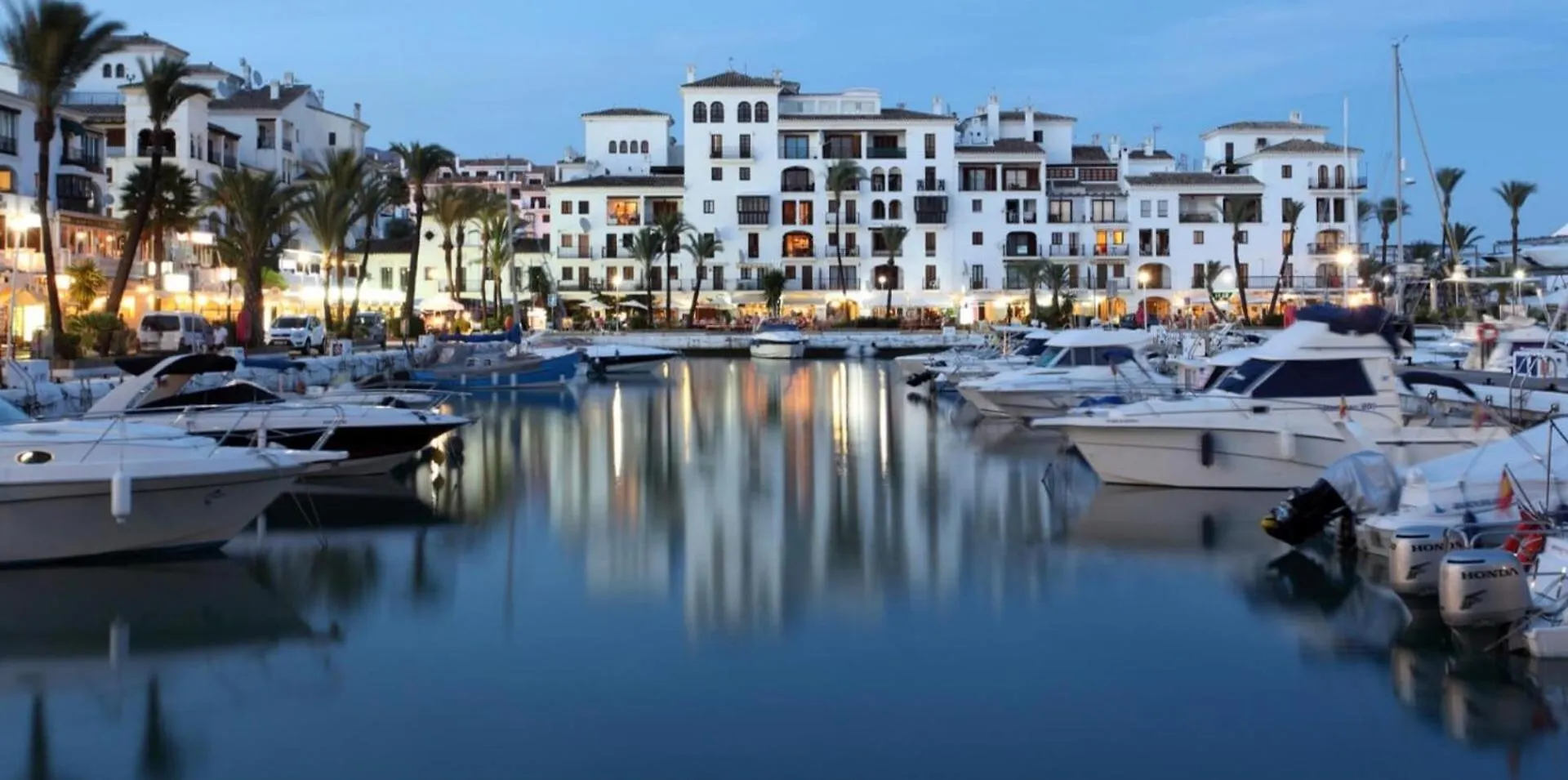Beautiful Sea Views Duplex Penthouse In Manilva Apartment