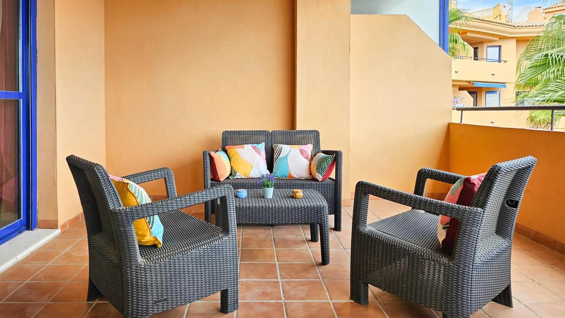 Beautiful Sea Views Duplex Penthouse In Manilva Apartment