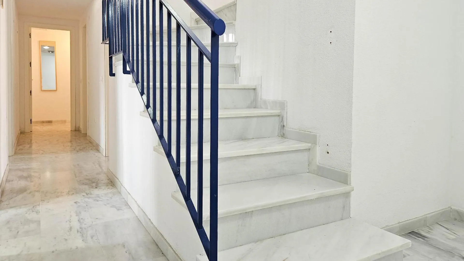 Beautiful Sea Views Duplex Penthouse In Manilva Apartment